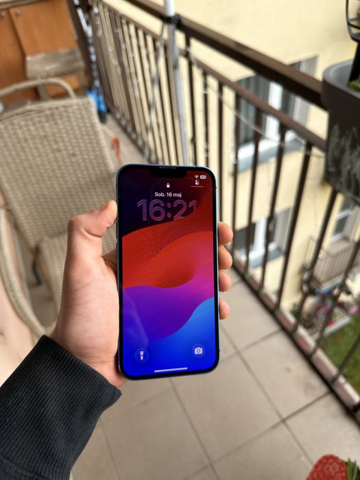 Iphone 13 blue  bateria 100% ładny stan stan