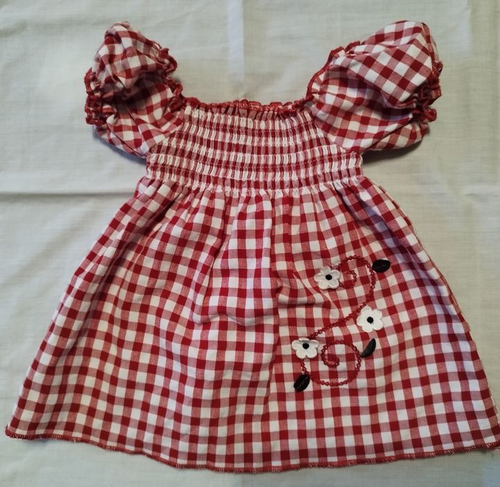 Vestido vermelho 6 meses menina usado apenas uma vez marca girandola