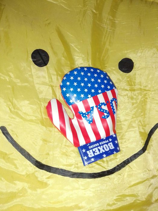 Bum Bum!Tum Tum!-Almofada de Alvo de combate10E-Boneco Panini5EDesde2E