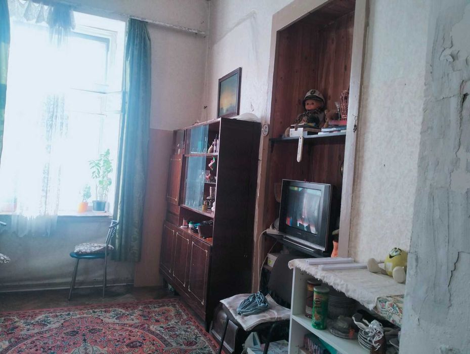 (3) Продам 3-кімнатну квартиру в Центрі 6352