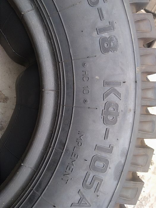 Шини 15,5/65r18 10 слойніз камерою.