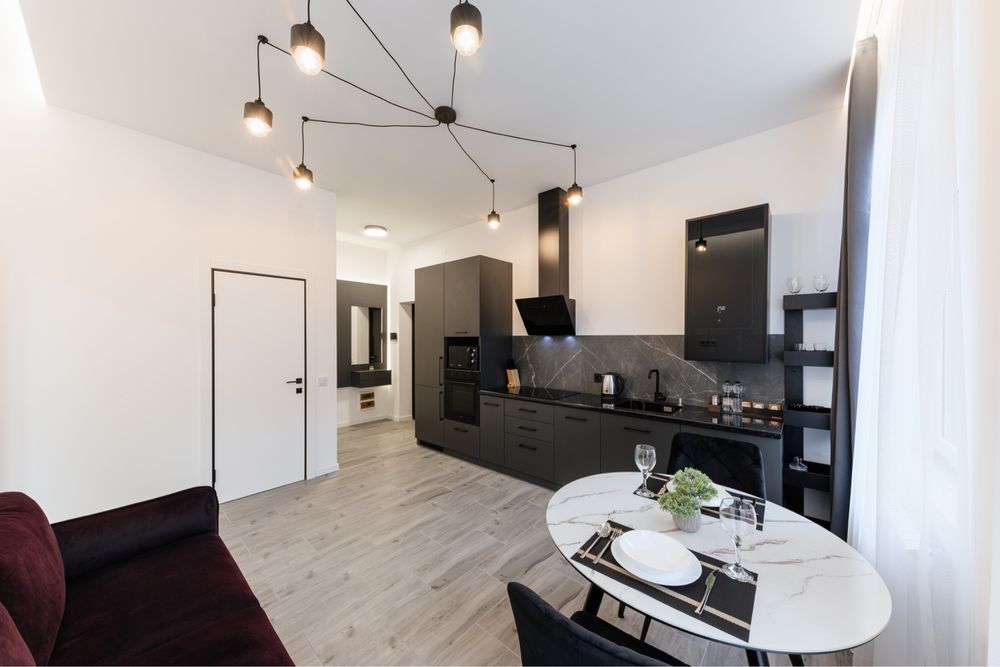 Апартаменти/квартира подобово в центрі міста - 14