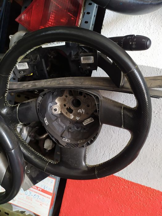 Volante em pele Audi A4 B7