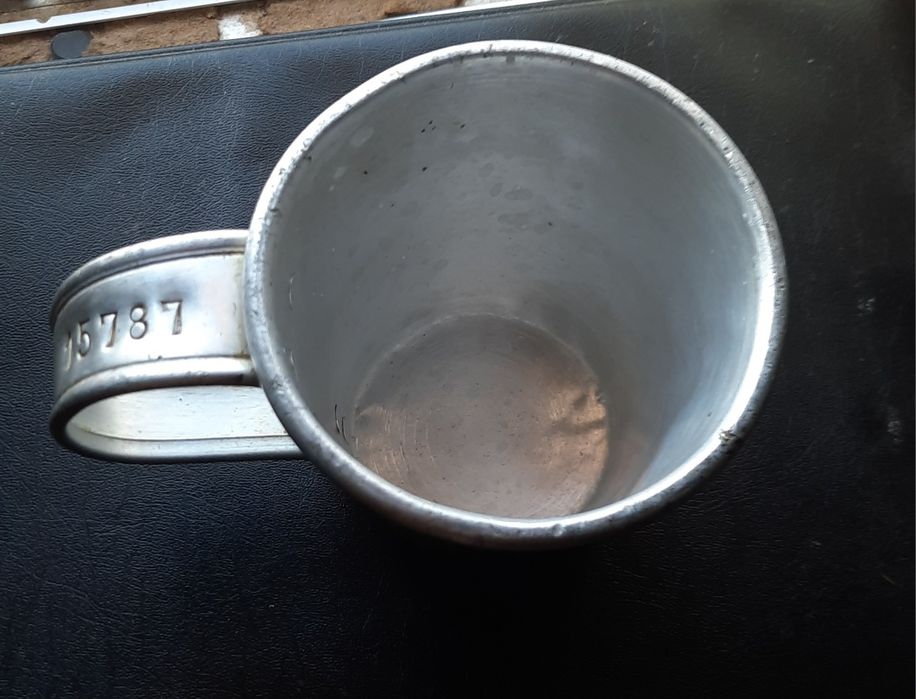 Caneca antiga da marinha de guerra portuguesa