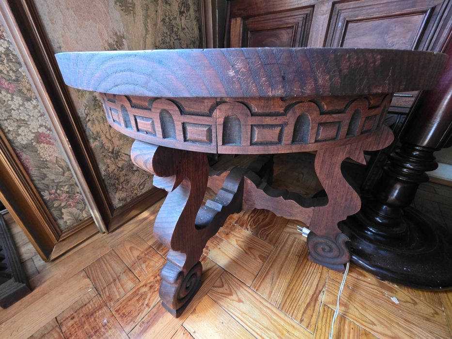 Mesa madeira redonda baixa