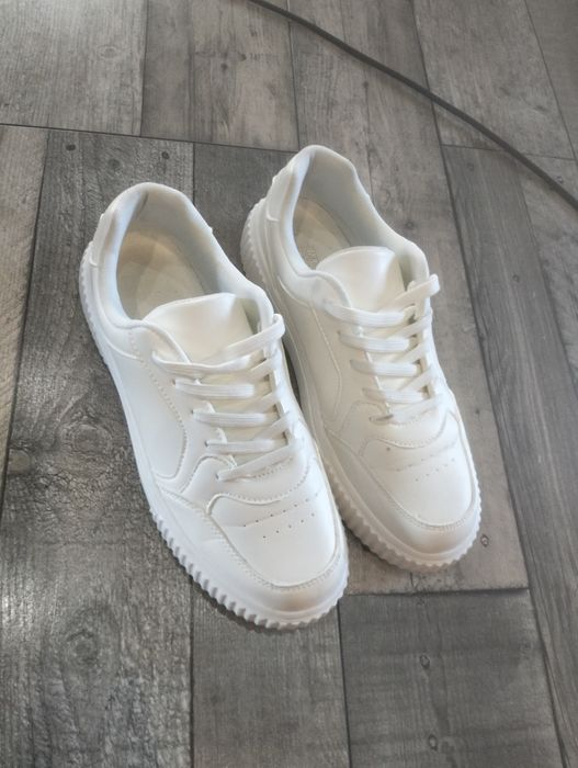 Buty trampki białe tenisówki z shein 27 cm wkladka