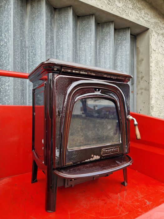 Salamandra Hergom a lenha.