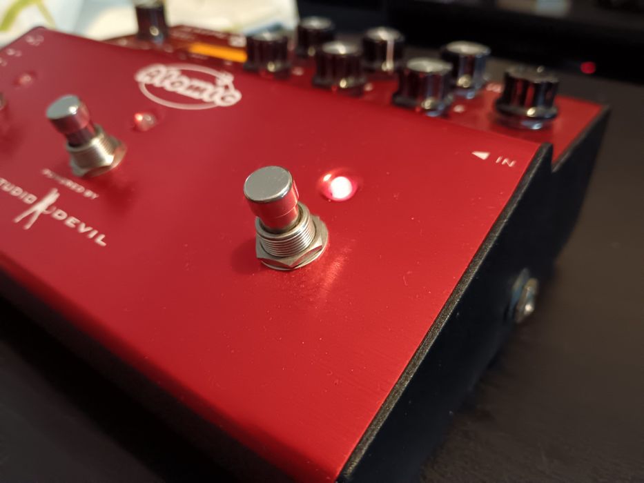 Atomic Amplifire da studio Devil64409252929282121