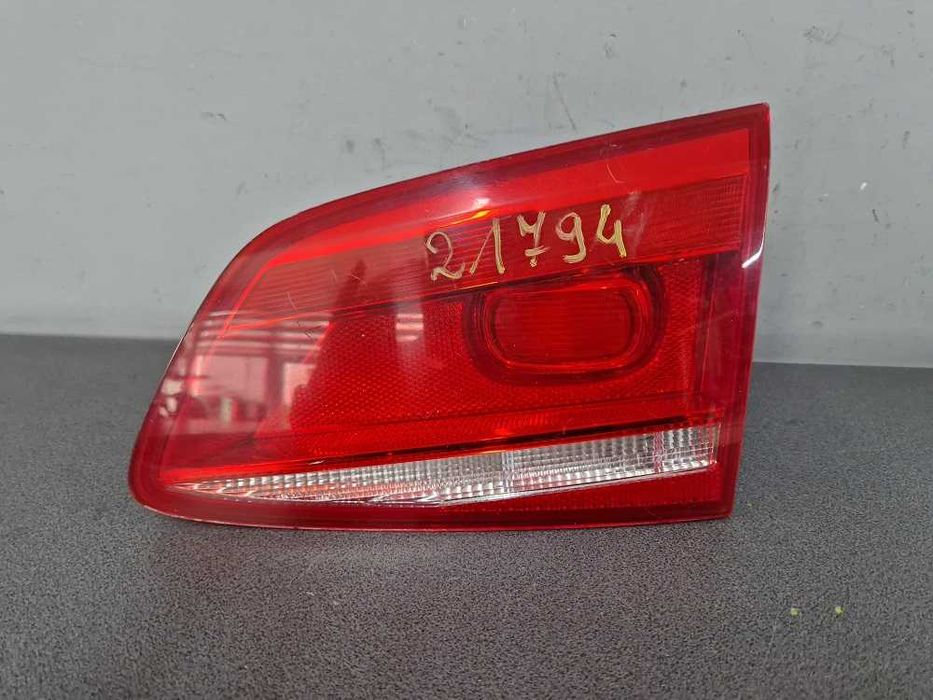 Volkswagen Passat B7 Kombi Lampa Prawy Tył W Klapę