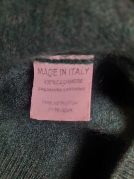 Свитер кашемировий