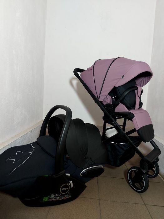 Коляска реверсна CARRELLO ALFA +автокрісло автолюлька Carrello Vega
