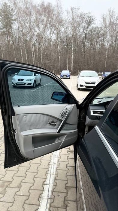 Продам дуже економний автомобіль