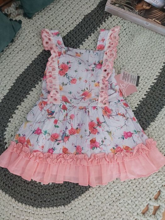 Vestido menina novo