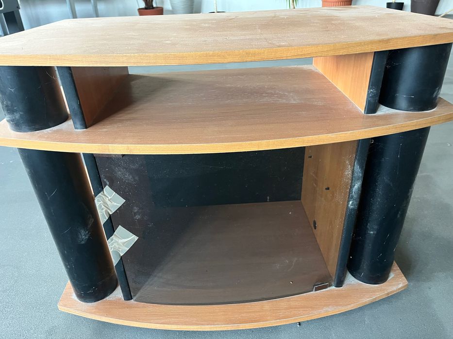 Stolik pod telewizor