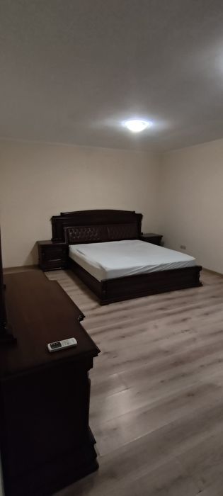 Будинок. До 4 осіб, Окрестности вхід, закритий двір, ВПО, мож.з тварин