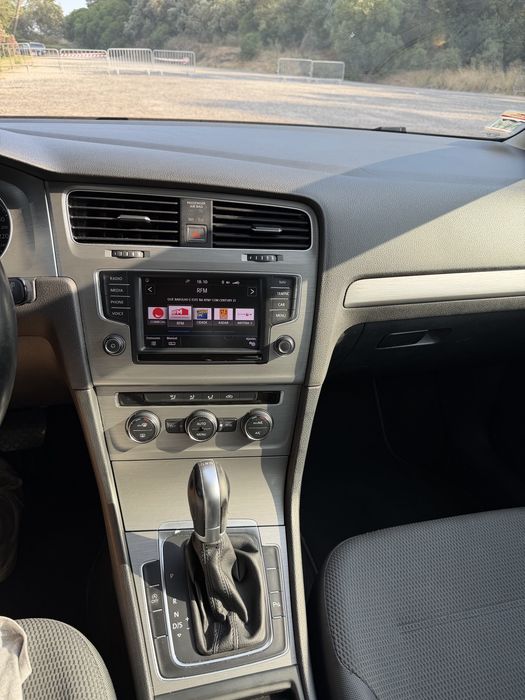 VW Gold 1.6 DSG GPS Edition