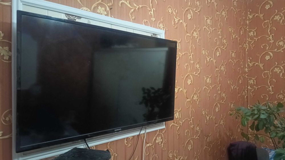 Продам телевізор Honda 50 діагональ.
