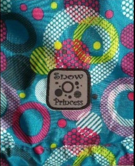 Термо-Куртка фирменная на возраст:110-116 см