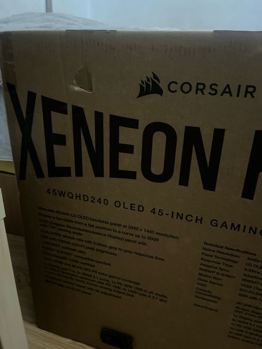 Televisao/Monitor Gamer Corsair Flex 45" 240hz