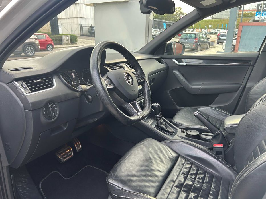 Skoda Octavia Break 2.0TDI 183cv DSG RS