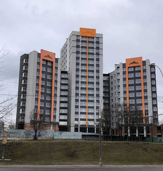 У продажу трикімнатна квартира від кращого забудовника