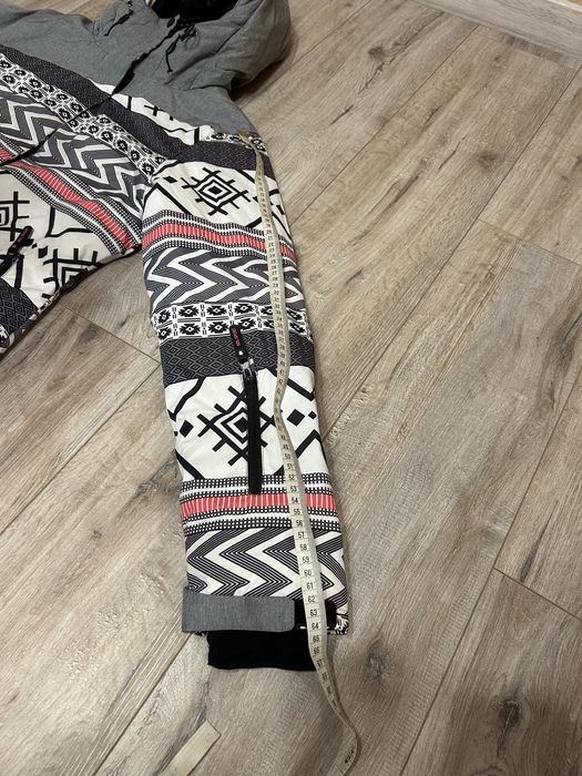 Жіноча лижна курточка