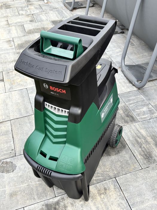 Rozdrabniacz do gałęzi Bosch AXT 25 TC 2500w