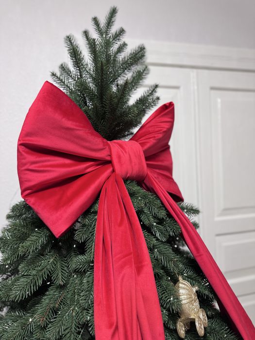 Бант новорічний на ялинку 2026 бархат тренд зими п