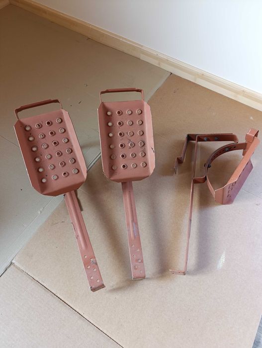 STOPIEŃ KOMINIARSKI kolor ceglasty kompletne 3 szt. z demontażu