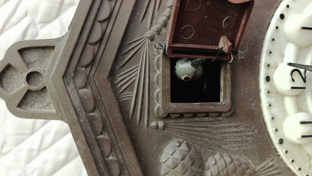 Zegar z kukułką stary