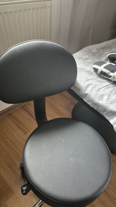 Taboret o rotowy na kółkach 4Fizjo