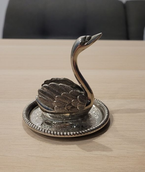 Stojak na biżuterię, pierścionki - łabędź