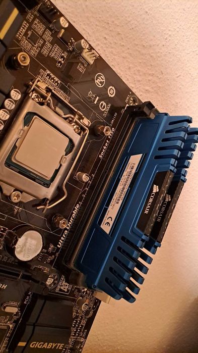 Bundle Intel Core i5-4690K / Motherboard Gigabyte B85M-D3H LGA 1150