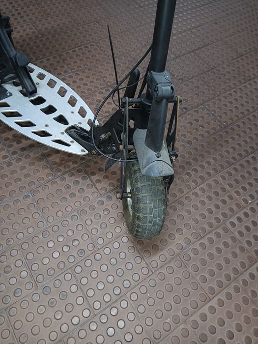 Trotinete a gasolina motor a cima dos 65cc