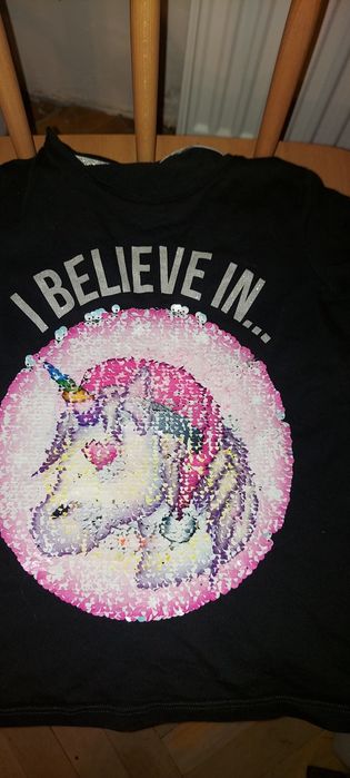 Bluzeczka wierzę w jednorożce cekiny emocji wzór ciekawy