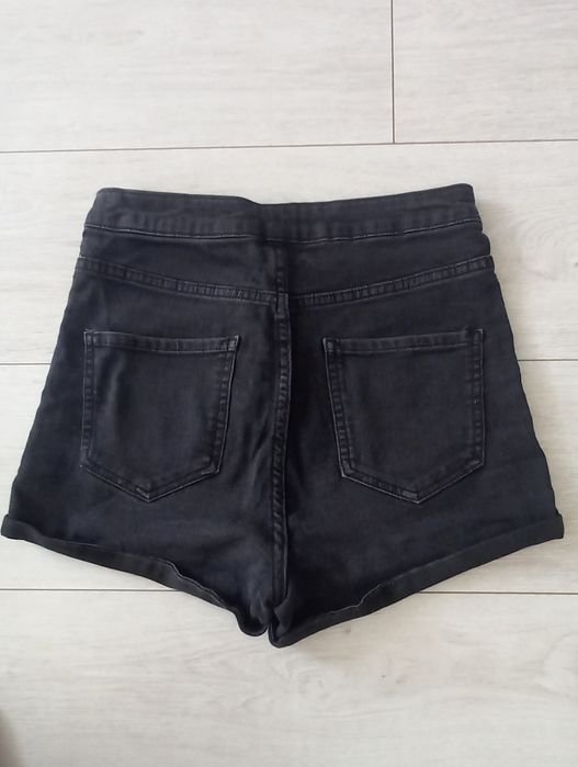 Szorty damskie roz. 38 Cropp