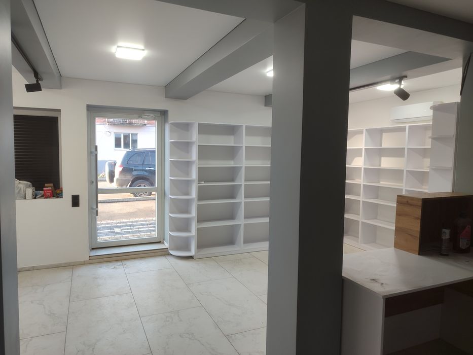 Комерційне приміщення,магазин