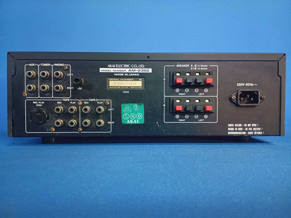 amplificador AKAI AM-2350