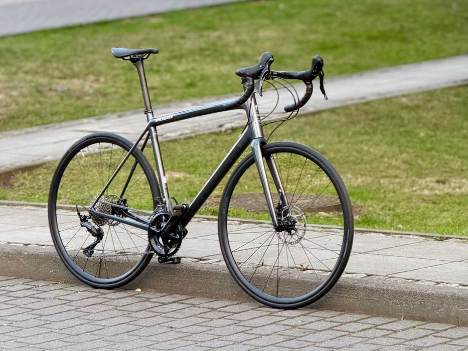 Specialized Aethos 58 | lekki carbon | Shimano 105 | 300 km | jak nowy