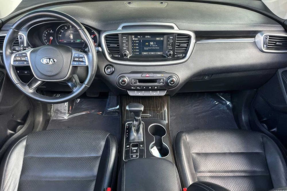 Kia Sorento EX V6      2020