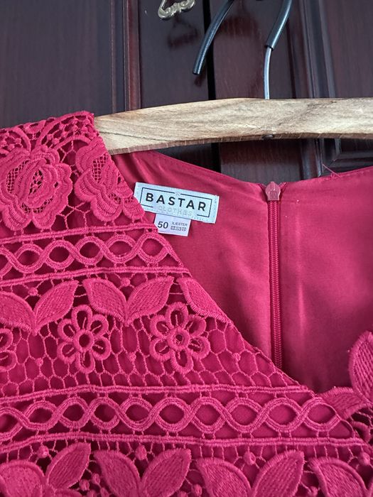 Sukienka suknia wizytowa 50 5XL czerwona koralowa plus size komunie