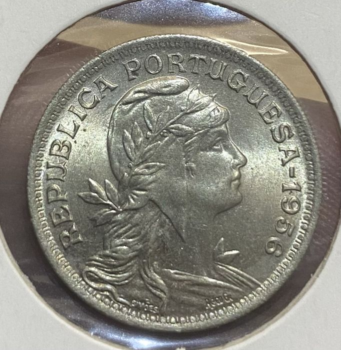 Moeda 1335 - 50 centavos 1956
