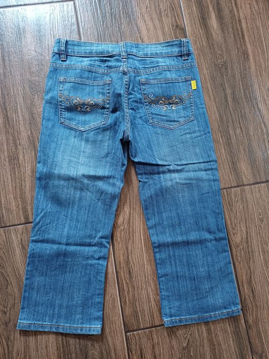 Spodnie dzinsowe damskie na 3/4 r.S/M