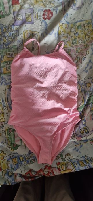 Купальник на дівчинку