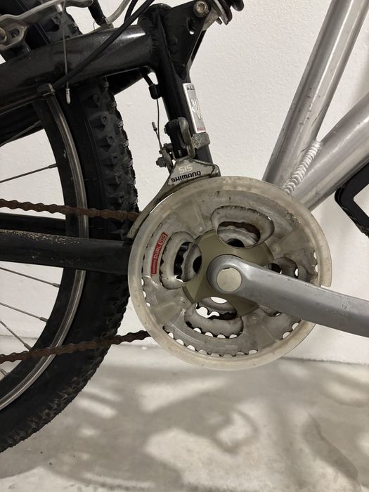 Bicleta c/ suspensão total