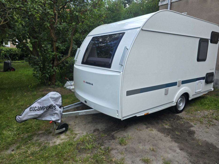 Wynajem nowej przyczepy ADRIA AVIVA 360 DK (5 osób) 900 DMC