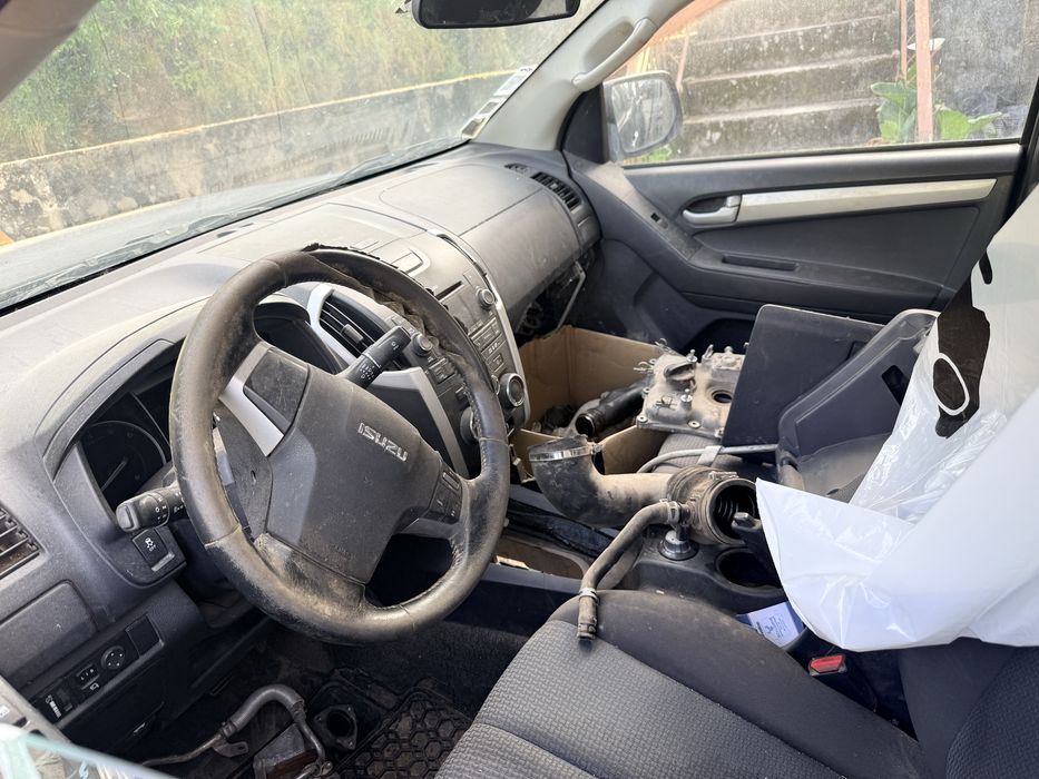 Isuzu d max  2.5