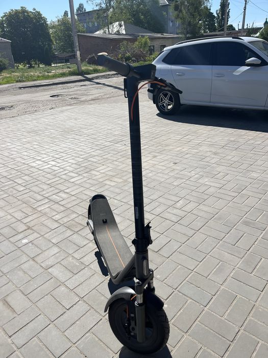 Електро-самокат xiaomi 6