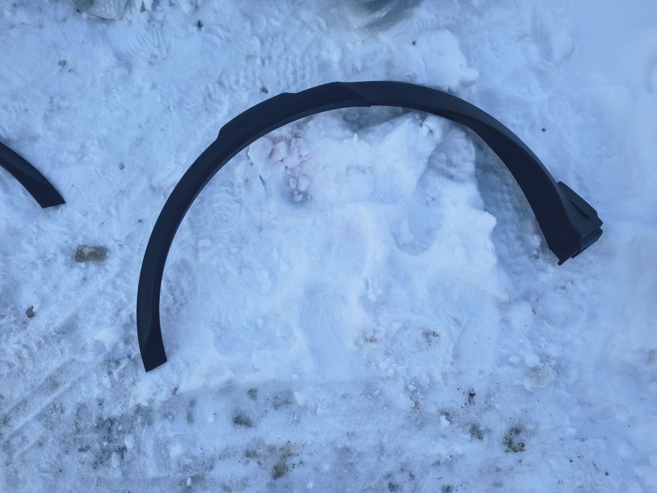 Накладка крила арка фендер пластик крыла Land Rover Range Rover шрот