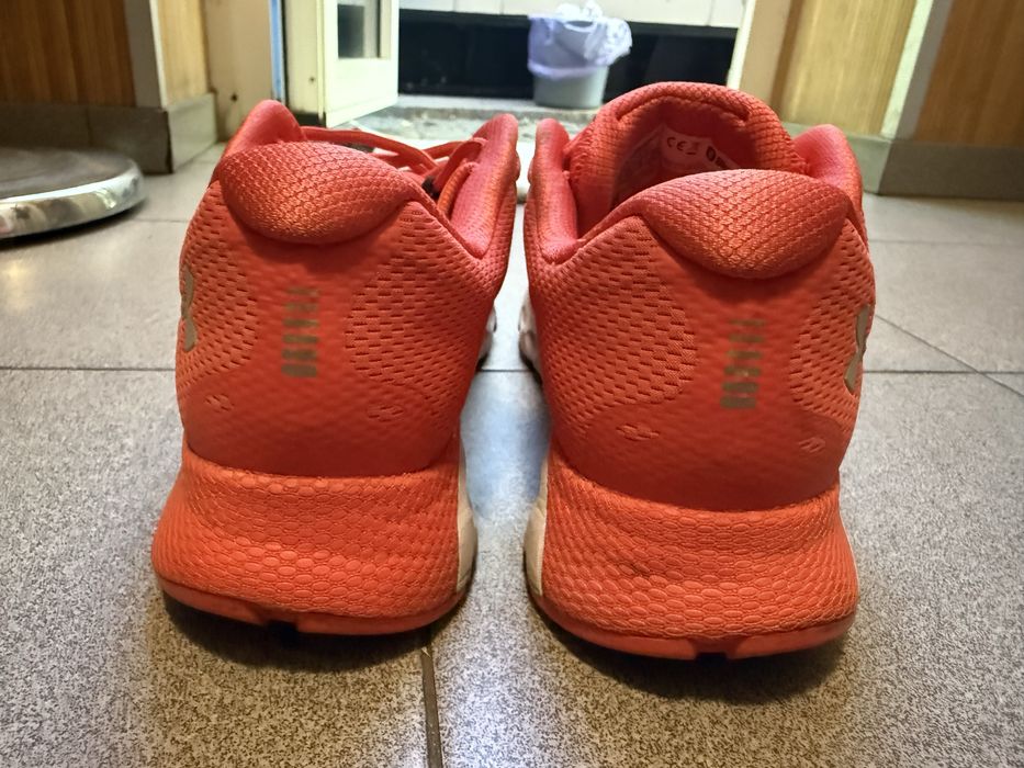 Кроссовки Under Armour 45 р